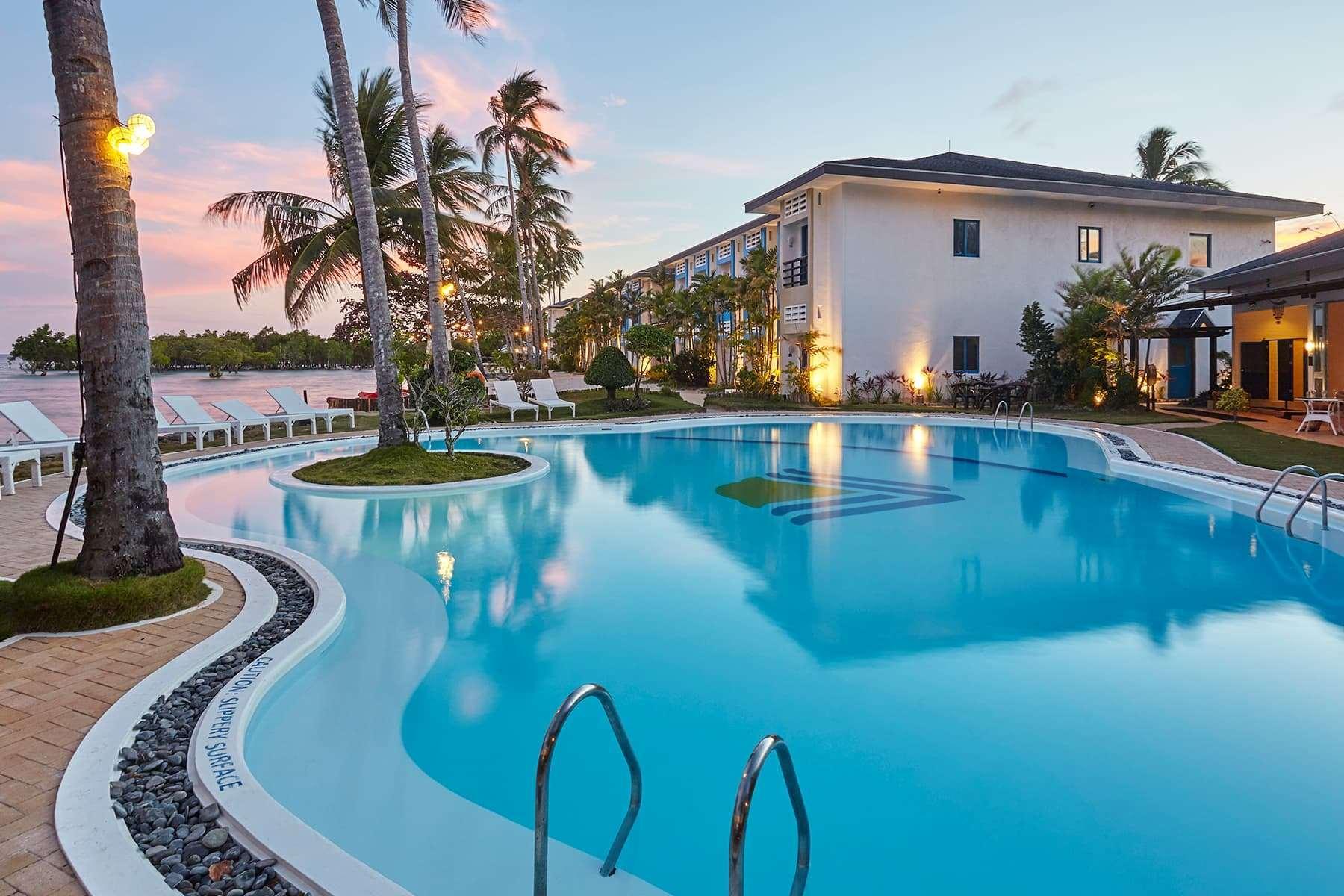 Microtel By Wyndham Puerto Princesa Eksteriør billede