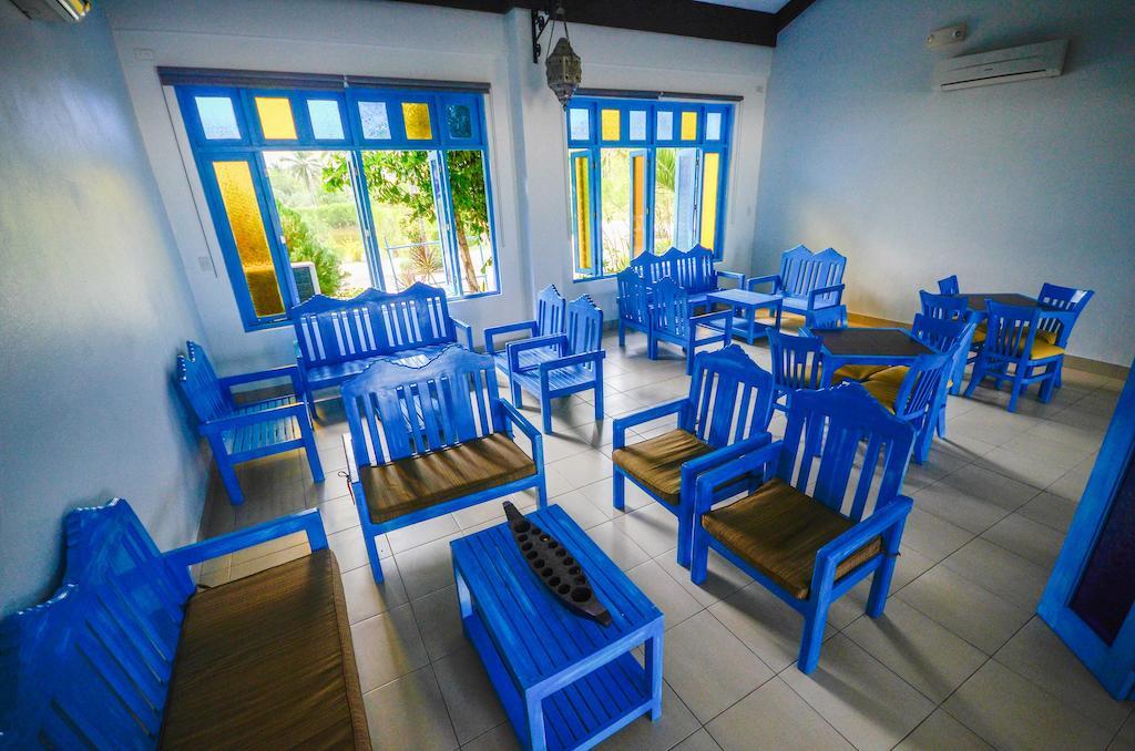 Microtel By Wyndham Puerto Princesa Eksteriør billede